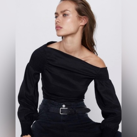 Zara Asymmetric Top Size Small - Picture 2 of 7